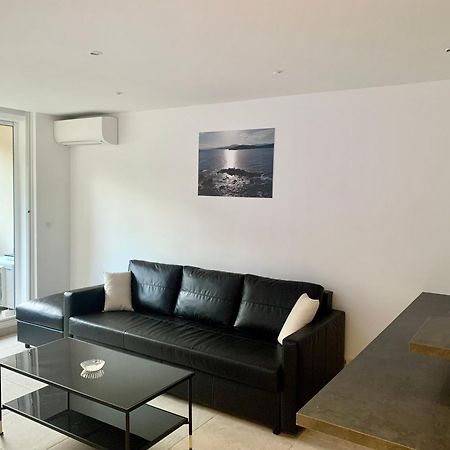 Grand Studio Standing Avec Terrasse Et Parking Sainte-Maxime Exterior photo